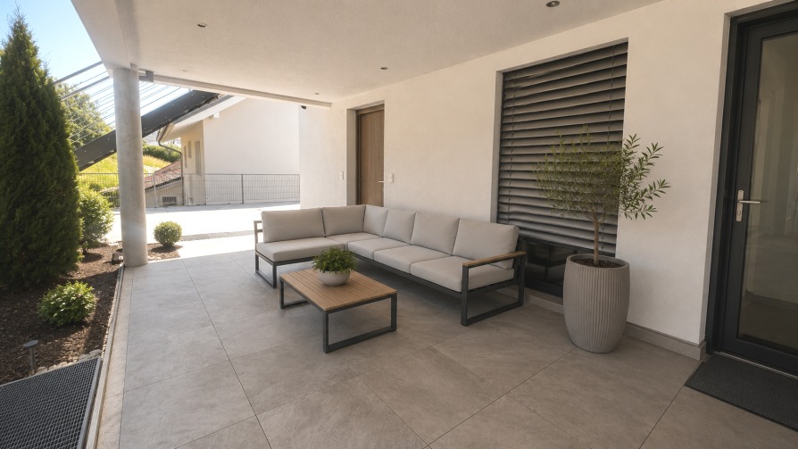 gro�z�gige Terrasse (Nordseite) Erdgeschosswohnung G�rwihl
