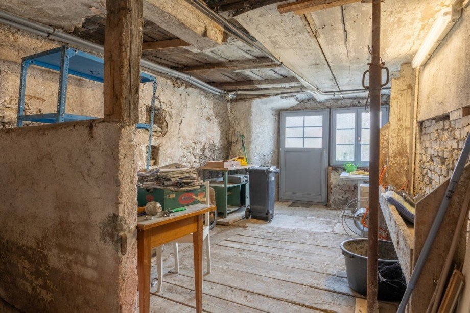 Keller Reihenmittelhaus Wut�schingen