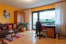 Timmer Mit Klima - Waldshut-Tiengen: Gepflegtes Haus mit viel Platz und Ausstattung. Sofort verf�gbar.