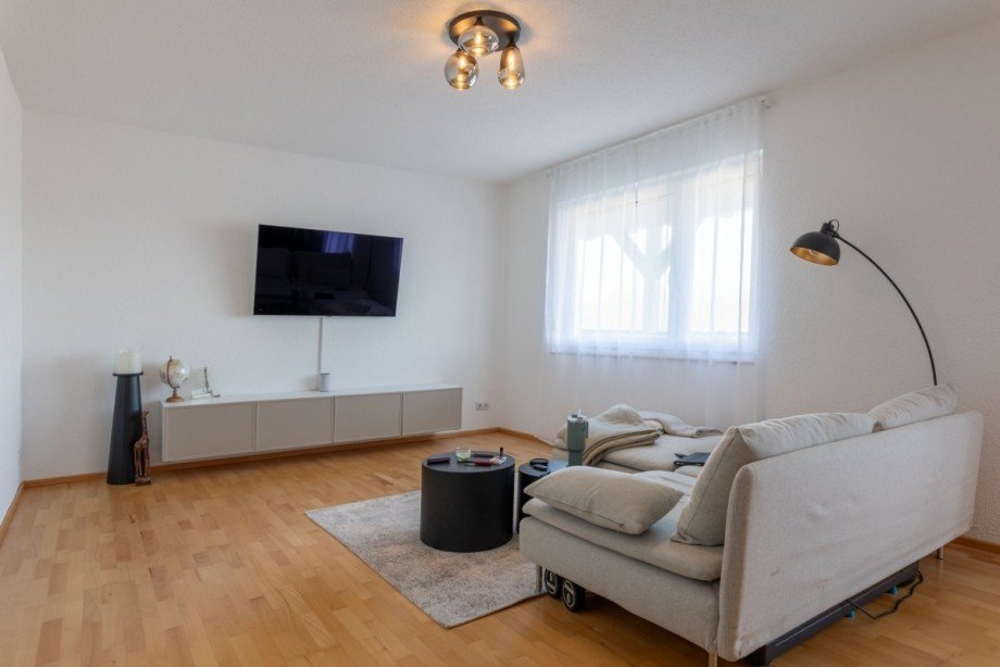 Wohnung 4 Wohnzimmer Mehrfamilienhaus Hohentengen