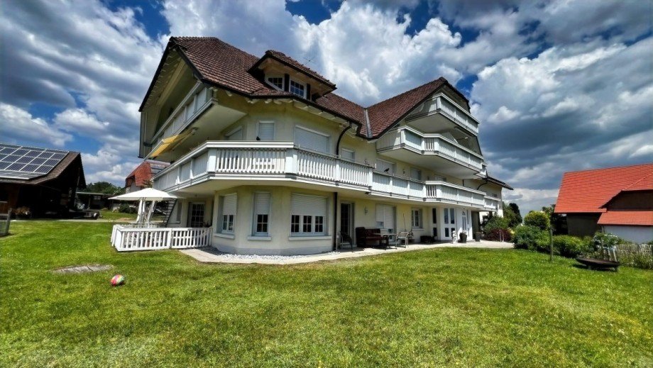Ruhige Wohnlage mit viel Gr�n Dachgeschosswohnung G�rwihl