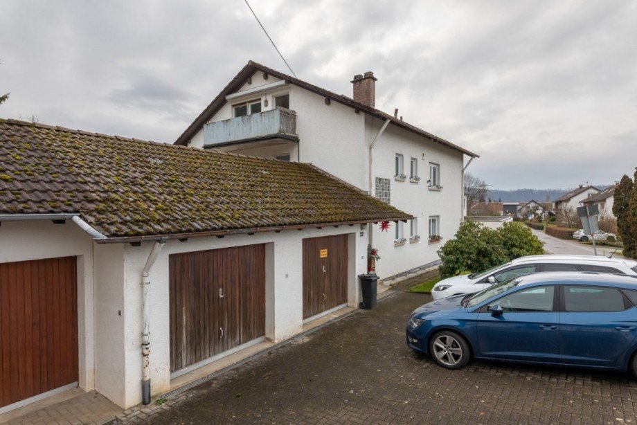 Garagen Mehrfamilienhaus K�ssaberg