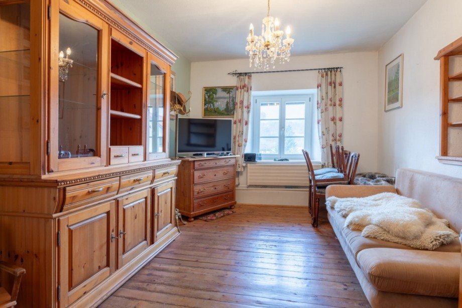 Zimmer Reihenmittelhaus Wut�schingen