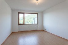 Zimmer Einliegerwohnung Repr�sentatives Einfamilienhaus in bester Aussichtslage von Waldshut - Wohnen �ber dem Rheintal