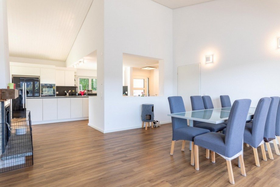 Essbereich mit Blick zur K�che Einfamilienhaus Hohentengen