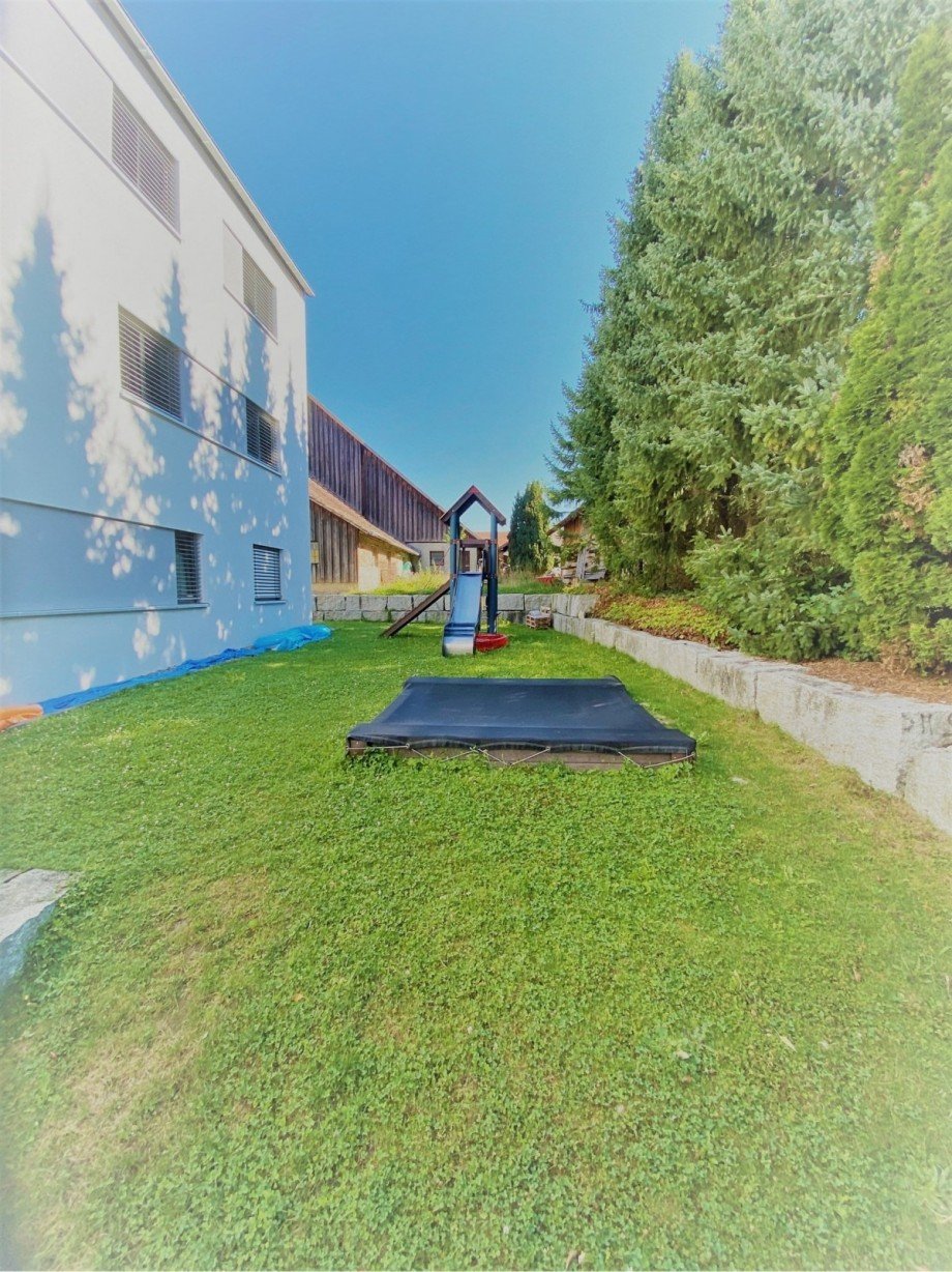 kleiner Spielplatz Maisonettewohnung K�ssaberg