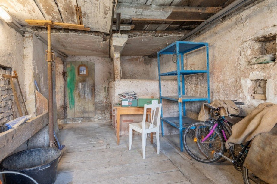 Keller Reihenmittelhaus Wut�schingen