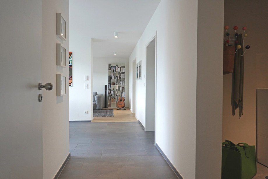 Flur Dachgeschosswohnung K�ssaberg