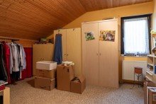 Ankleide Mit Klima - Waldshut-Tiengen: Gepflegtes Haus mit viel Platz und Ausstattung. Sofort verf�gbar.