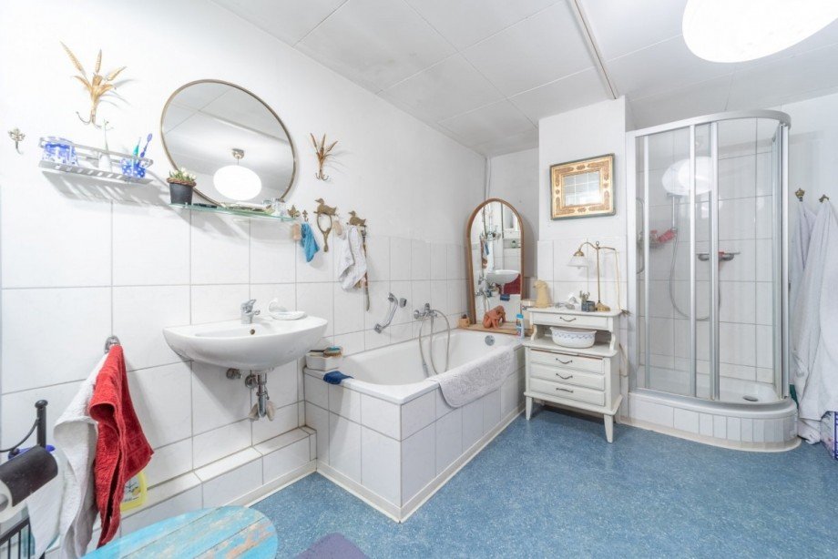 Bad Reihenmittelhaus Wut�schingen