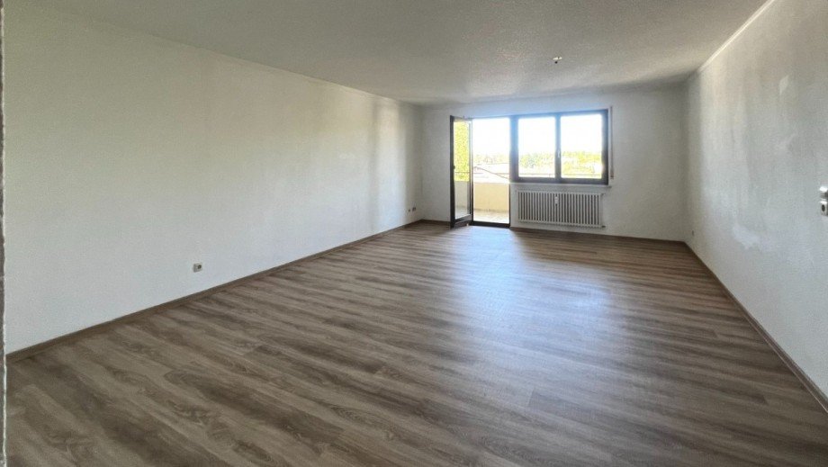 heller Wohn - und Essbereich Etagenwohnung Waldshut-Tiengen