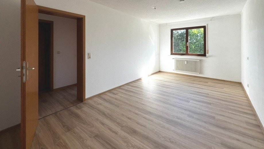 charmantes Hauptschlafzimmer (2) Etagenwohnung Waldshut-Tiengen