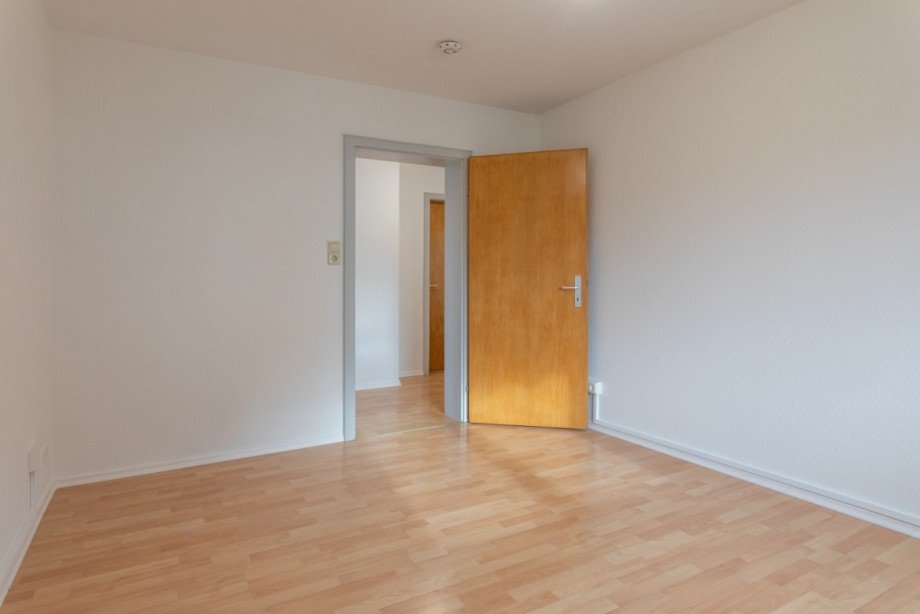 Zimmer OG Mehrfamilienhaus K�ssaberg