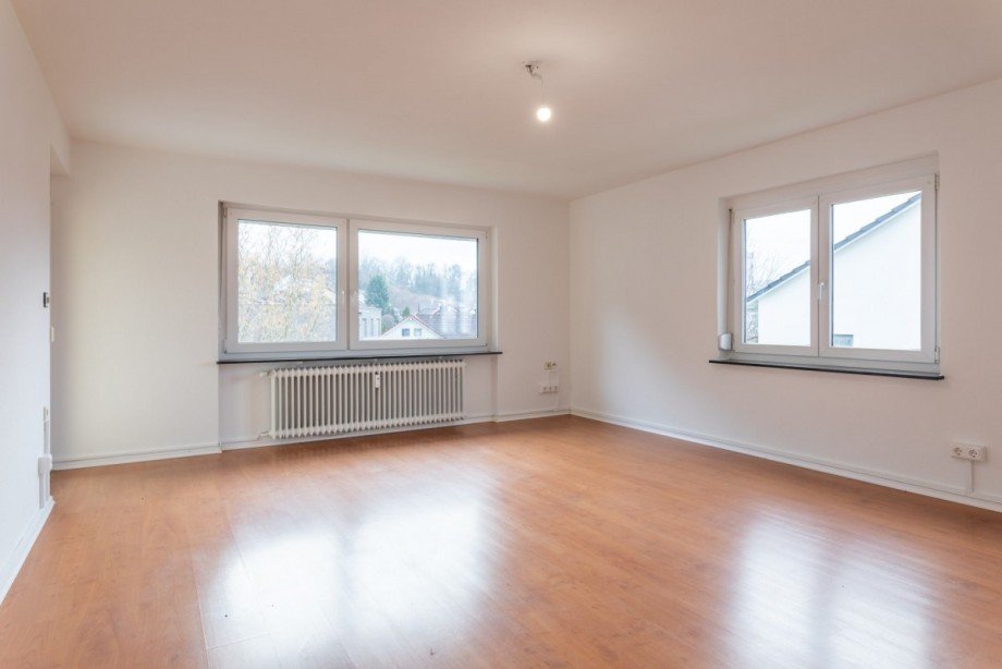 Wohnzimmer OG Mehrfamilienhaus K�ssaberg