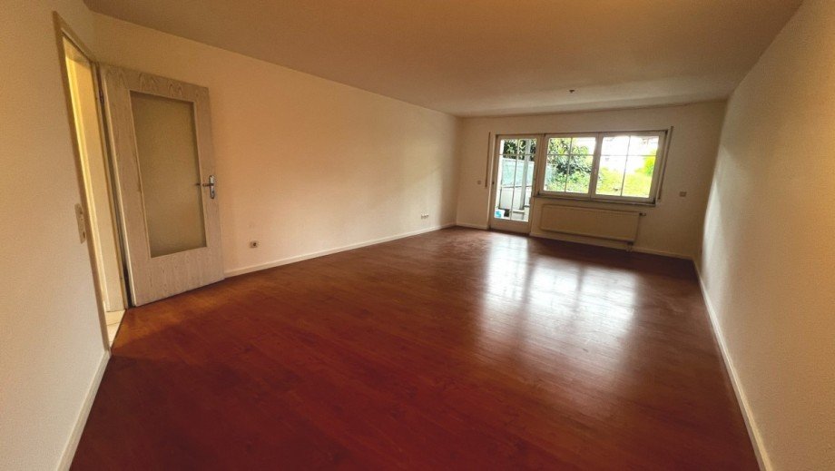 helles Wohn - und Esszimmer (2) Erdgeschosswohnung Waldshut-Tiengen