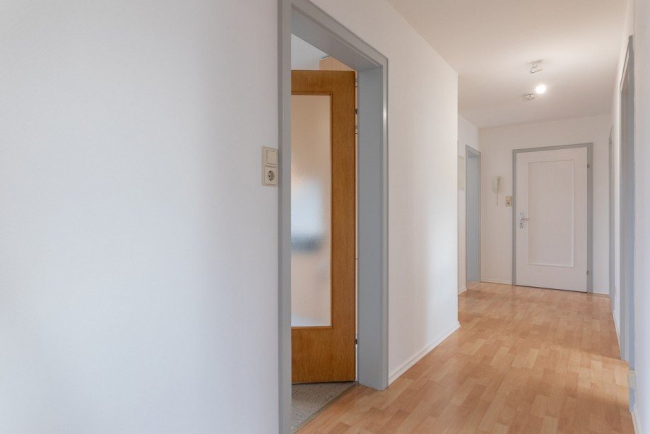 Flur OG Mehrfamilienhaus K�ssaberg