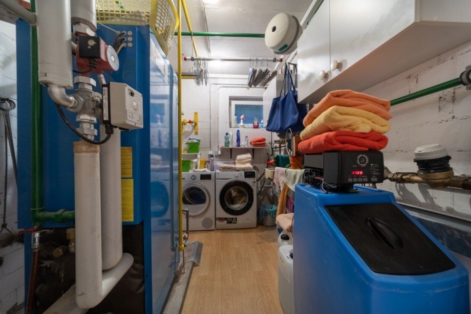 Heizraum Doppelhaush�lfte Waldshut-Tiengen